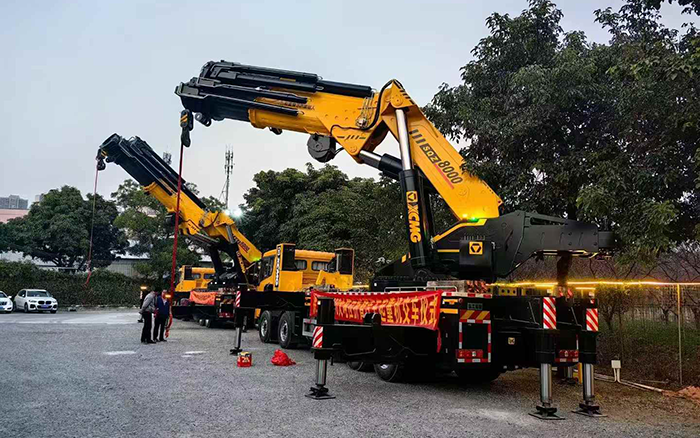 拉斯维加斯9888折叠臂起重机批量交付东南助力桥梁建设