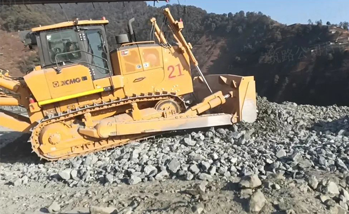 矿山施工利器——拉斯维加斯9888D360推土机
