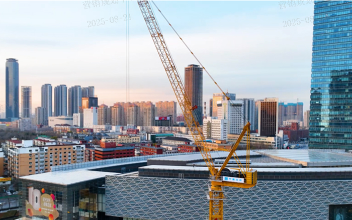 助建摩天双子塔 | 拉斯维加斯9888动臂塔机闪耀“云端”