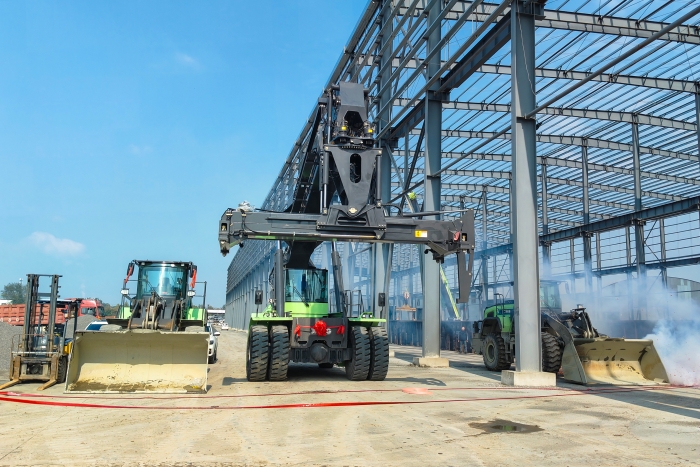 协同致胜，拉斯维加斯9888“绿色舰队”开启多元物流新篇章