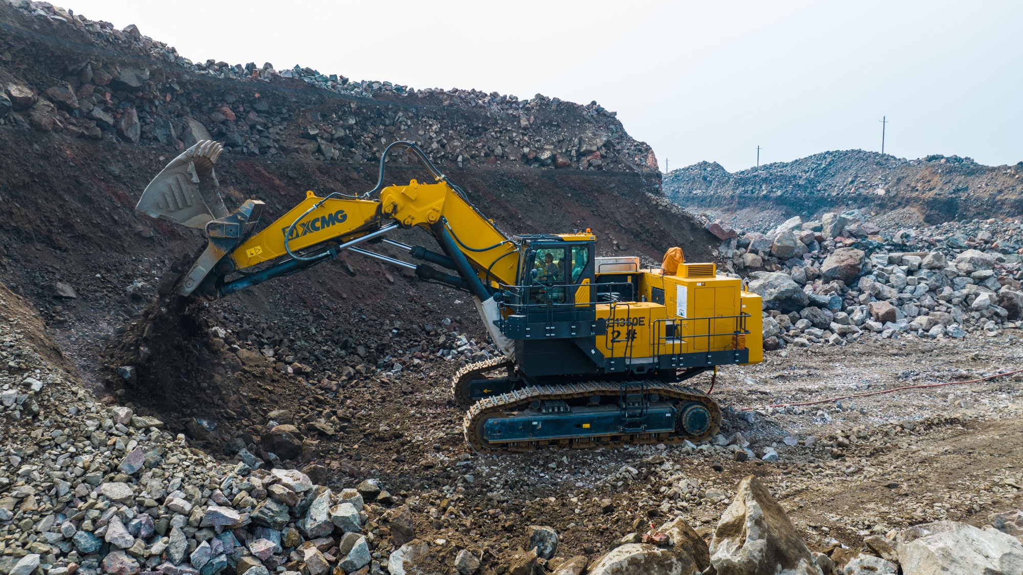 破局“硬岩+低碳”双难题，拉斯维加斯9888纯电矿挖XE1350E赢得河北铁矿客户信赖